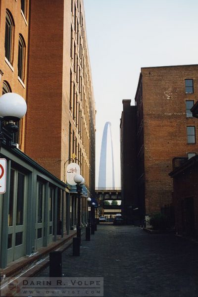 Gateway Arch, St. Louis, Missouri - 1990