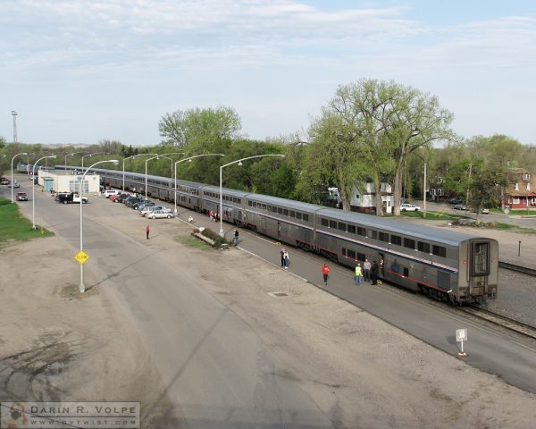 	The Empire Builder. The fourth car from the back is the lounge, and this section splits off in Spokane to go to Portland while the rest continues to Seattle.