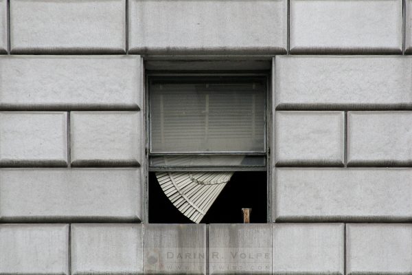 "Broken Blind" [Los Angeles Hall Of Justice, California]