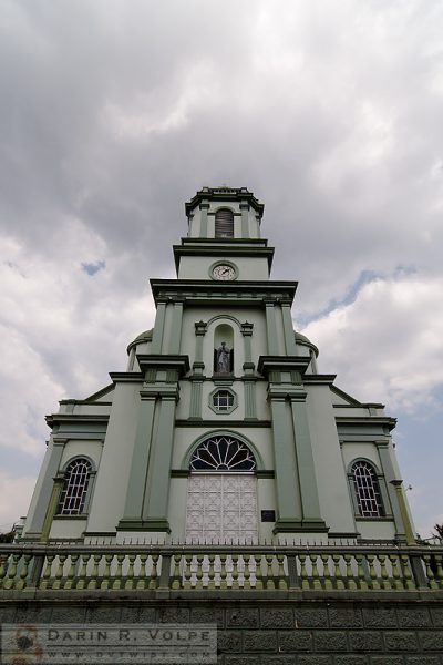 "Iglesia San Pedro de Poas" [Roman Catholic Church in San Pedro de Poas, Costa Rica]