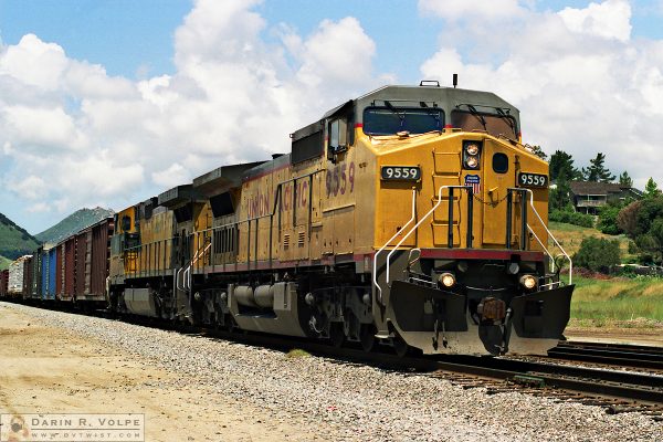 "On Dasher" [Union Pacific GE Dash 8-41CW Locomotive in San Luis Obispo, California]